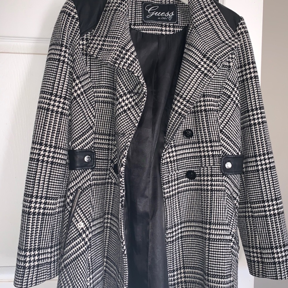 Black & White Guess Winter Peacoat SZ M